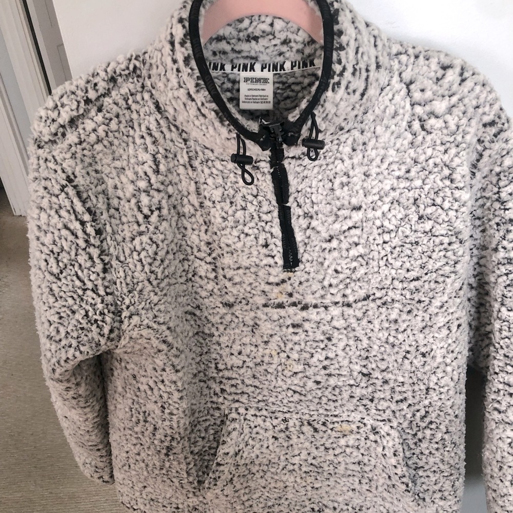 VS pink grey frosted Sherpa quarter zip small